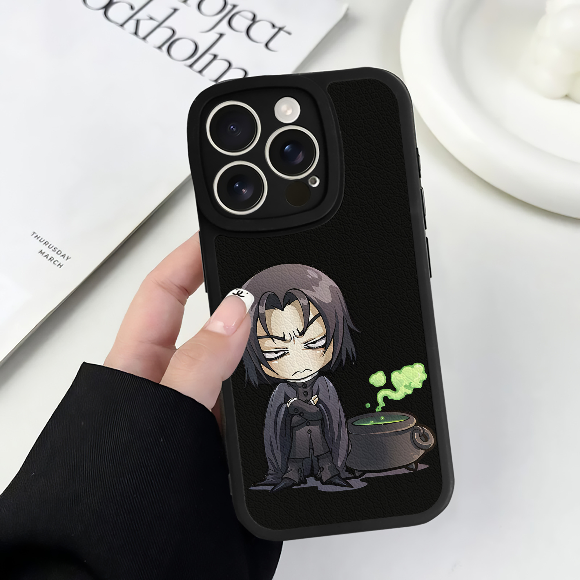 （画像用） Harry Potter ハリー・ポッターシリーズ 【iPhone 16シリーズ対応】シリコンスマホケース（レザー調） 材質：シリコン